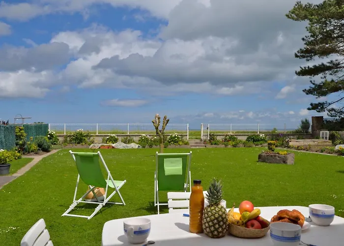 Apartment Au Coeur De La Baie - Crx105 By Interhome